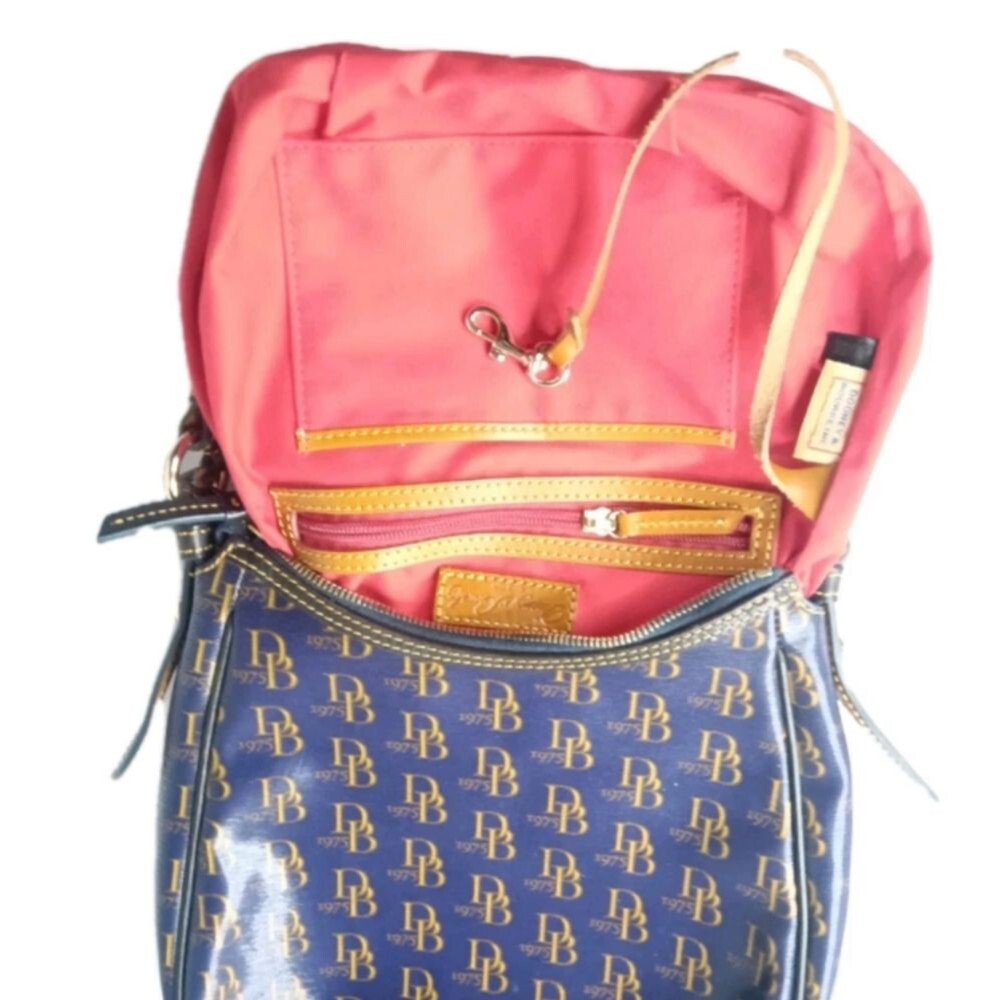 Dooney & Bourke DB75 Signature  Hobo Bag Purple & Brown Shoulder Bag - Picture 9 of 11